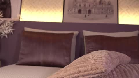 Elle Diane online show from 02.18.25