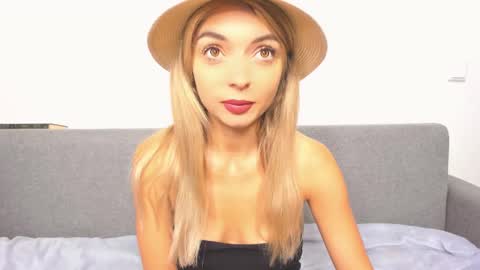 ellen_flow online show from 01.30.25