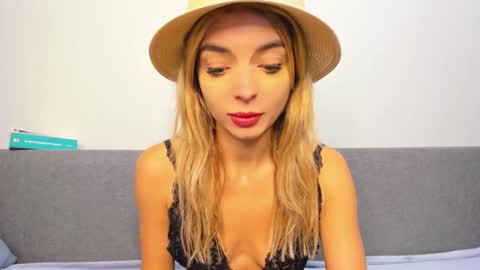 ellen_flow online show from 03.05.25