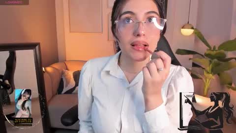  Ellie Jhonson  online show from 10.27.25