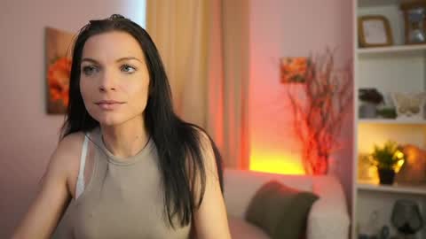 Snapshot of ellie_kay_ chatting on 04.04.26 ellie_kay_ online show from 04.04.26