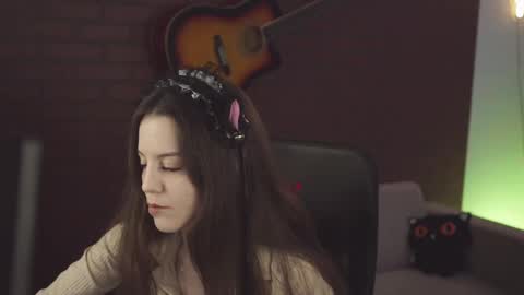 elliecutes online show from 02.12.25