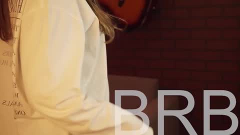 elliecutes online show from 03.11.25