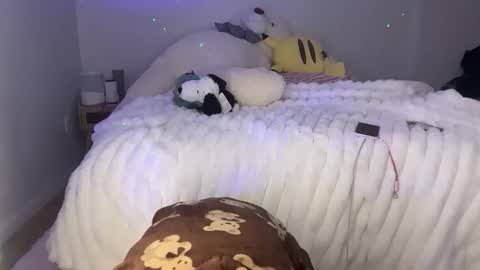 Snapshot of ellieluvs chatting on 02.25.26 ellie online show from 02.25.26