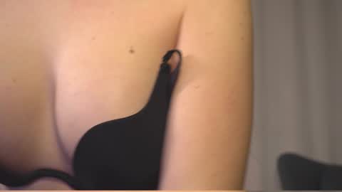 just Emily  online show from 01.07.25