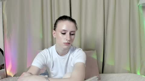 ellierough online show from 04.19.26