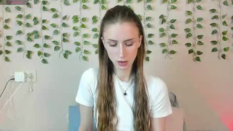 ellierough online show from 06.18.26