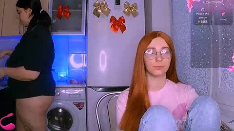 Snapshot of ellies_8 chatting on 01.28.25 Ellie online show from 01.28.25