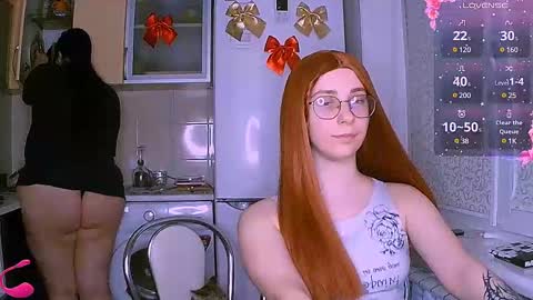 Snapshot of ellies_8 chatting on 01.30.25 Ellie online show from 01.30.25