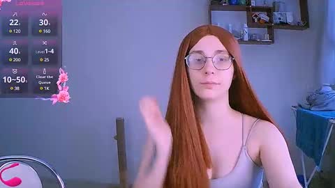 Snapshot of ellies_8 chatting on 02.16.25 Ellie online show from 02.16.25