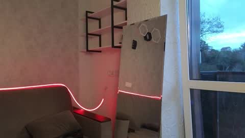 Snapshot of elliot_muscle04 chatting on 10.11.25 elliot_muscle04 online show from 10.11.25