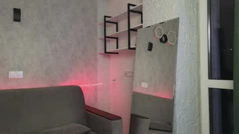 Snapshot of elliot_muscle04 chatting on 11.05.25 elliot_muscle04 online show from 11.05.25