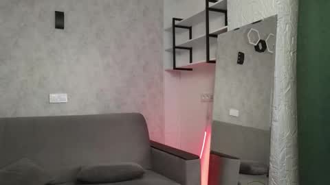 Snapshot of elliot_muscle04 chatting on 11.23.25 elliot_muscle04 online show from 11.23.25