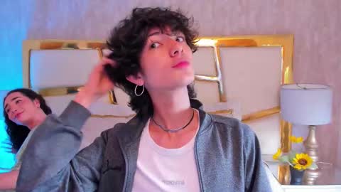 Snapshot of elliotvolkov chatting on 01.11.26 elliotvolkov online show from 01.11.26