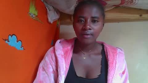 Snapshot of ellodi chatting on 05.16.26 Ellodi online show from 05.16.26