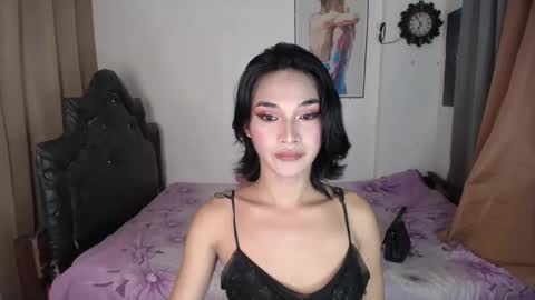 Snapshot of ellorrey chatting on 02.16.26 ELLORREY online show from 02.16.26