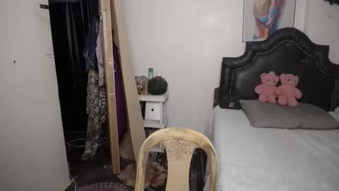 Snapshot of ellorrey chatting on 03.02.26 ELLORREY online show from 03.02.26