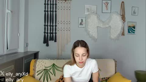 elly_ary online show from 01.15.26