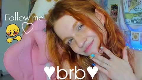 Elly     Fansly  online show from 10.05.25