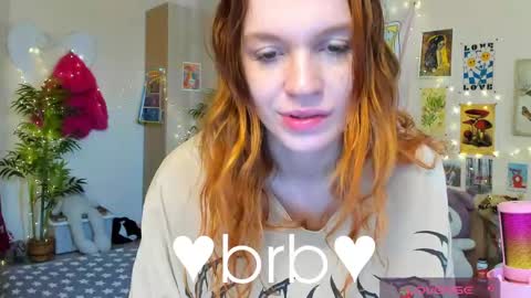 Elly     Fansly  online show from 04.19.26