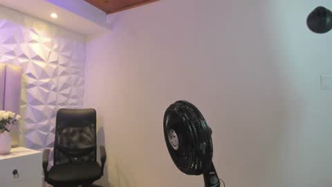 Ellye online show from 07.14.26