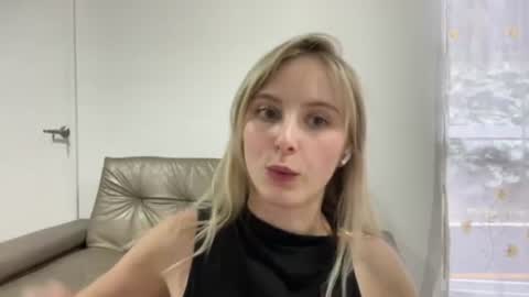 ellykeyofficial online show from 04.23.26
