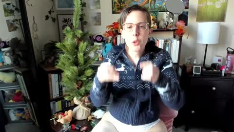 Elly Naomi online show from 11.16.25