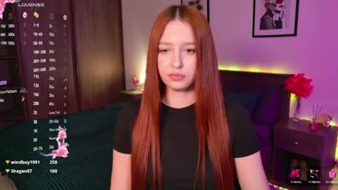 EllyPeach online show from 04.04.26