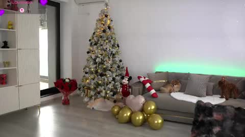 Elly online show from 12.22.25