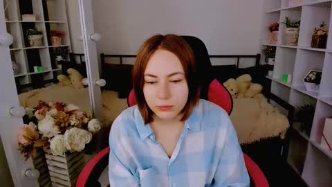 elma_lily online show from 11.04.25