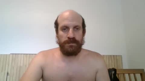 Snapshot of elmatirestrepo chatting on 02.15.26 Mati Restrepo online show from 02.15.26