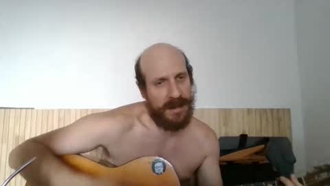 Snapshot of elmatirestrepo chatting on 02.24.26 Mati Restrepo online show from 02.24.26