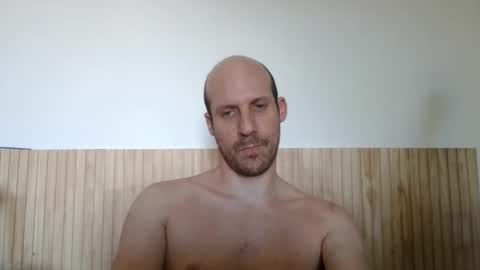 Snapshot of elmatirestrepo chatting on 03.15.26 Mati Restrepo online show from 03.15.26