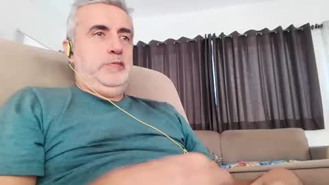 Snapshot of elmejorfvb2 chatting on 02.16.26 fer online show from 02.16.26