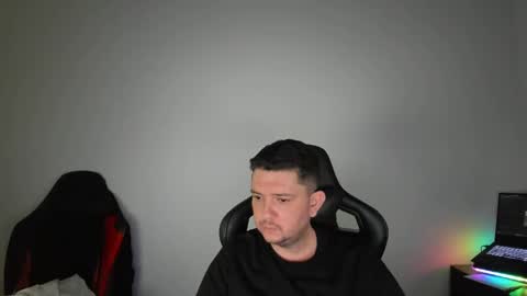Snapshot of elmerfu chatting on 01.17.25 Elmer online show from 01.17.25