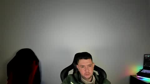 Snapshot of elmerfu chatting on 02.04.25 Elmer online show from 02.04.25