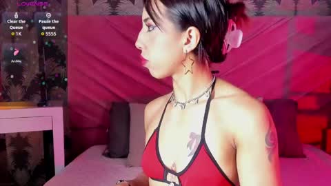 Snapshot of eloisa_moorgan chatting on 05.25.26 eloisa online show from 05.25.26
