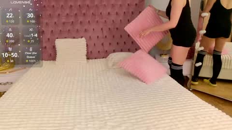 eloise_by online show from 05.18.26