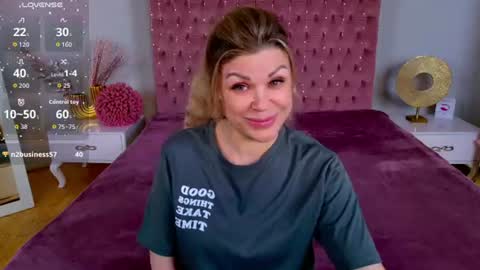 eloise_by online show from 07.11.26