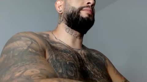 Snapshot of elosocazador chatting on 02.23.26 elosocazador online show from 02.23.26