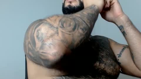 Snapshot of elosocazador chatting on 02.26.26 elosocazador online show from 02.26.26