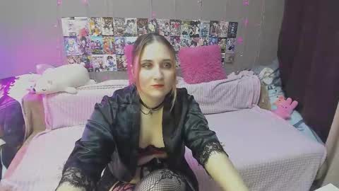 Snapshot of elsa_hot_here chatting on 03.25.26 Elsa online show from 03.25.26