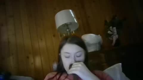 Elsie Rain online show from 12.21.25