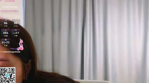 Snapshot of elswythbareford chatting on 01.30.25 Elizabeth online show from 01.30.25