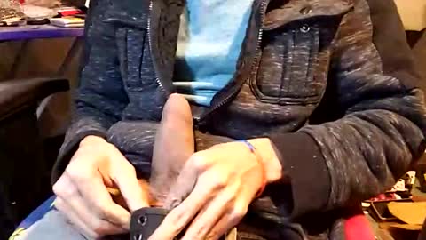 elvergg1 online show from 02.15.26