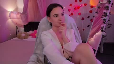 Elvienne online show from 07.01.26