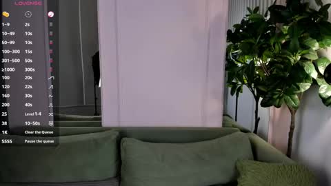 Snapshot of elvilune chatting on 02.07.26 Erica online show from 02.07.26