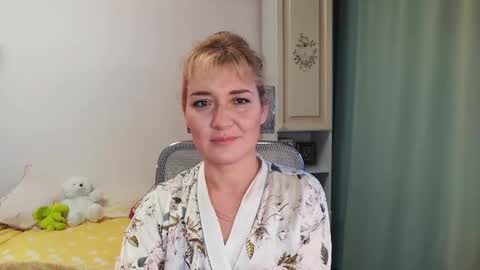 Elvira online show from 12.02.24