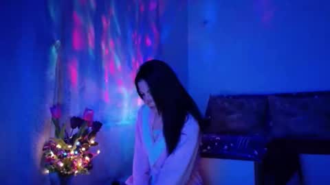 Elisa online show from 02.24.25