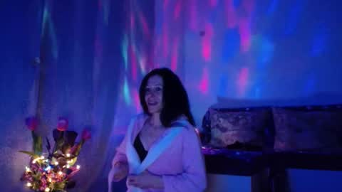 Elisa online show from 03.02.25